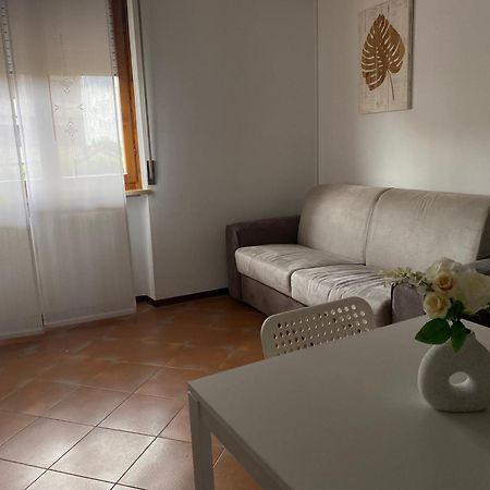 Casa Gaia- Castelnuovo Del Garda Lägenhet Cavalcaselle Exteriör bild